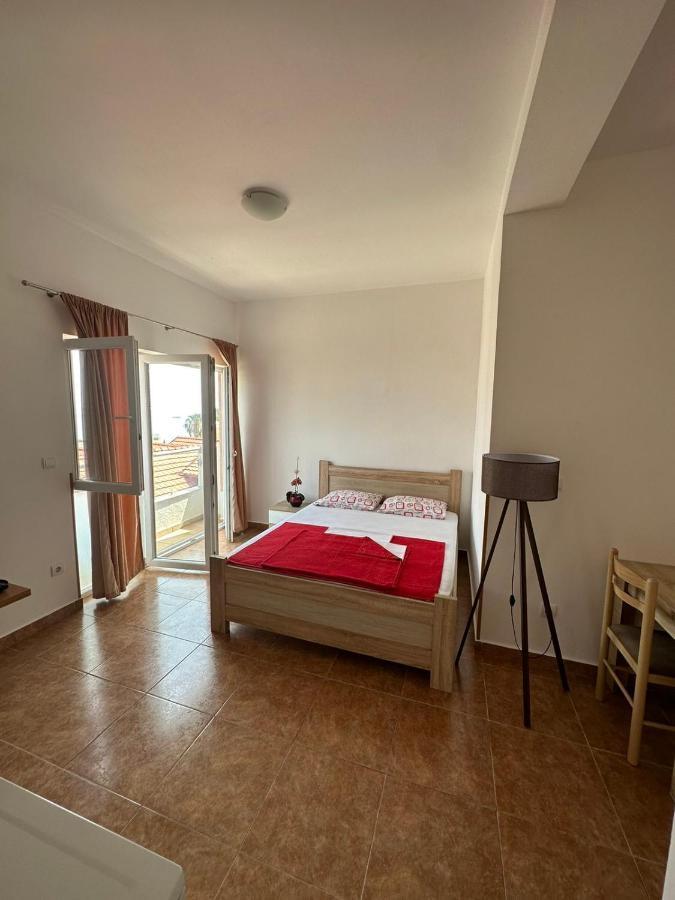 Apartmani Ilic Бечичі Екстер'єр фото