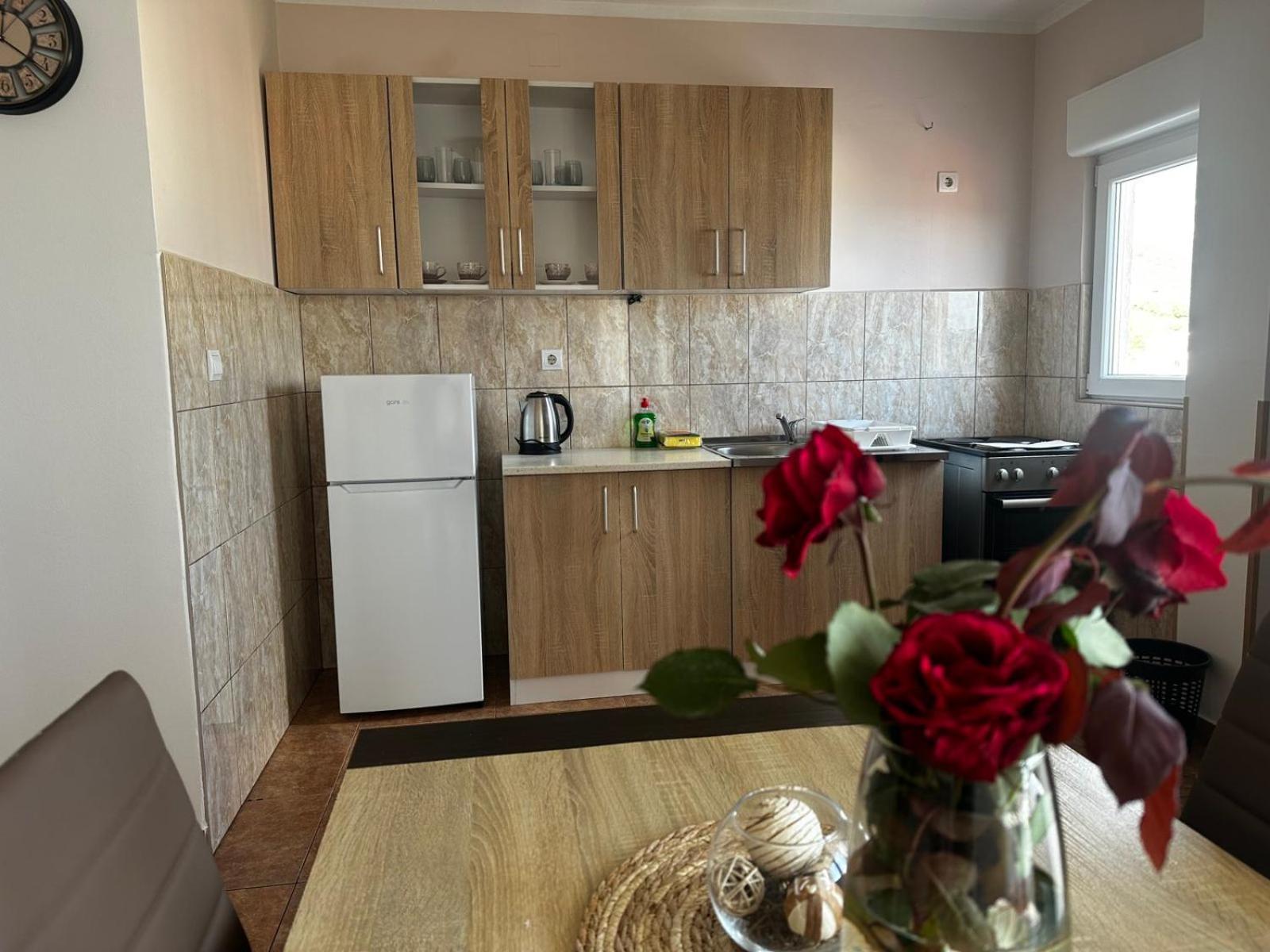 Apartmani Ilic Бечичі Екстер'єр фото