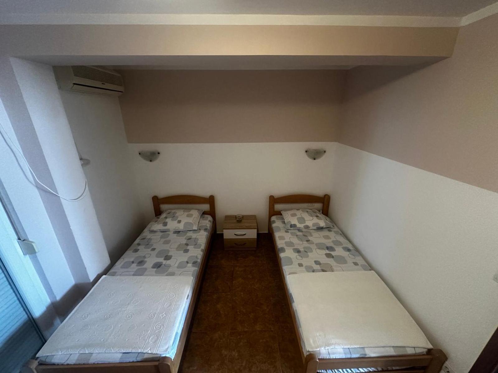 Apartmani Ilic Бечичі Екстер'єр фото