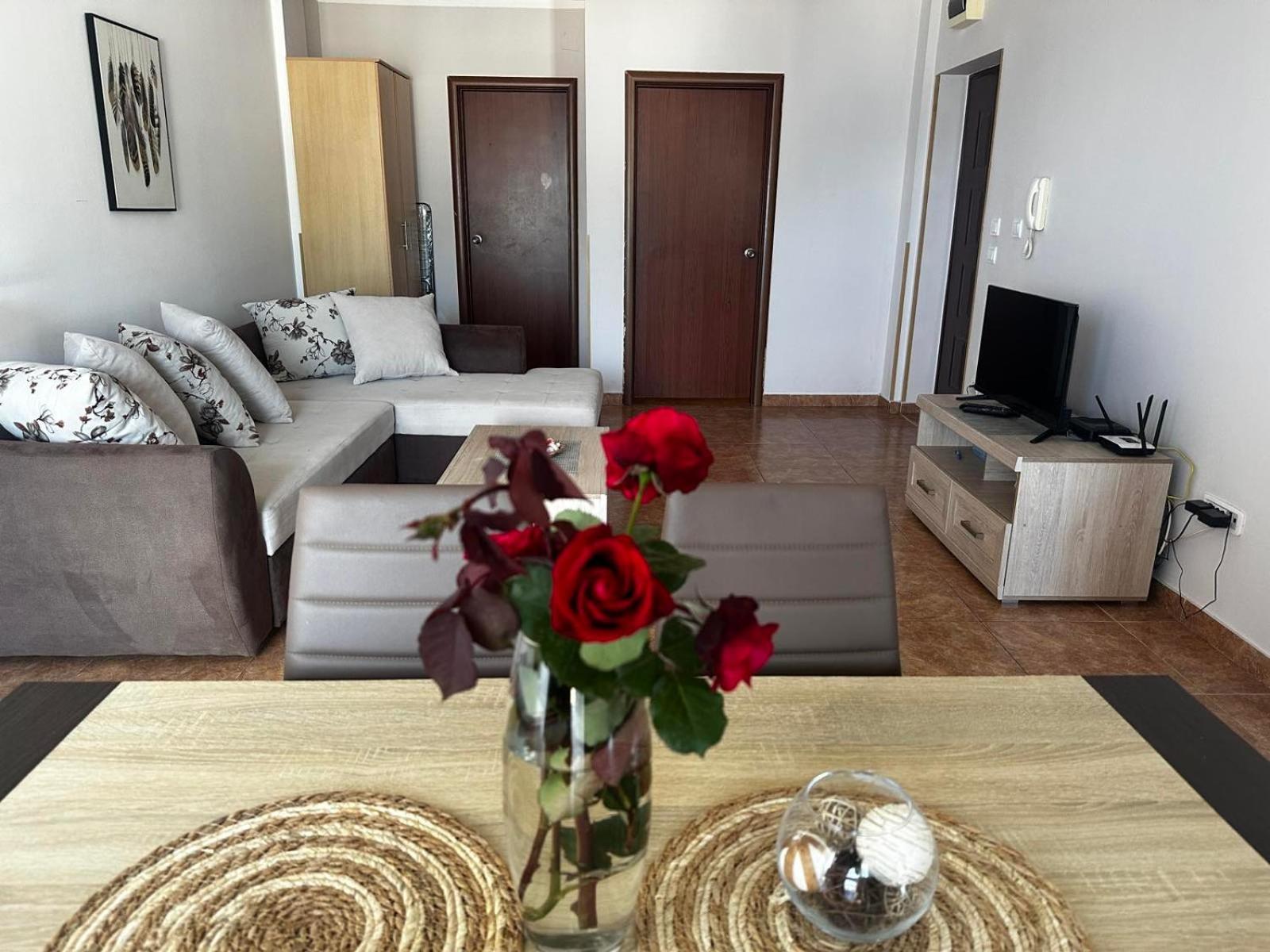 Apartmani Ilic Бечичі Екстер'єр фото